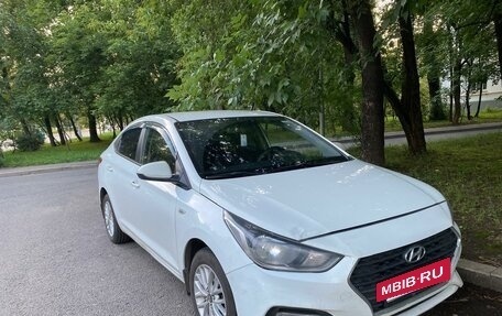 Hyundai Solaris II рестайлинг, 2017 год, 740 000 рублей, 6 фотография