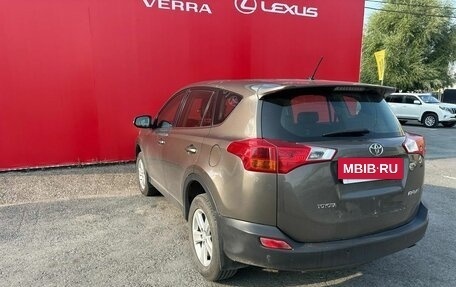 Toyota RAV4, 2013 год, 1 450 000 рублей, 6 фотография