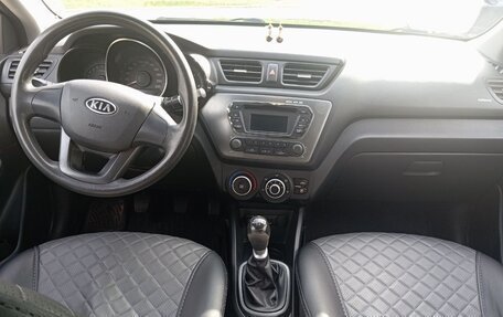 KIA Rio III рестайлинг, 2012 год, 870 000 рублей, 6 фотография