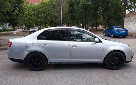 Volkswagen Jetta VI, 2009 год, 445 000 рублей, 5 фотография