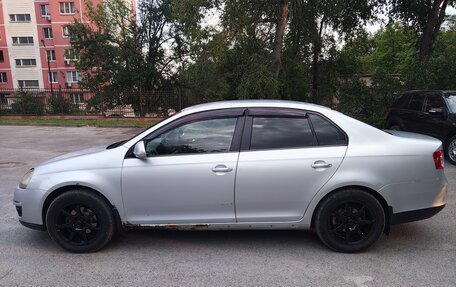 Volkswagen Jetta VI, 2009 год, 445 000 рублей, 3 фотография