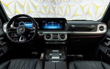 Mercedes-Benz G-Класс AMG, 2025 год, 32 700 000 рублей, 15 фотография