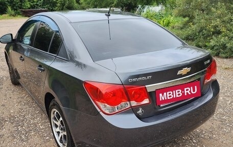 Chevrolet Cruze II, 2011 год, 720 000 рублей, 6 фотография