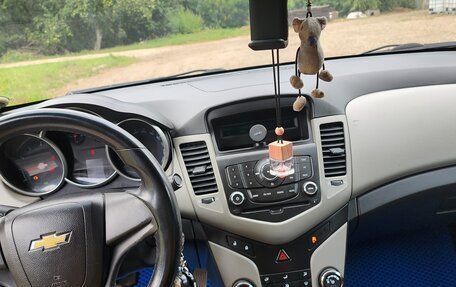 Chevrolet Cruze II, 2011 год, 720 000 рублей, 13 фотография