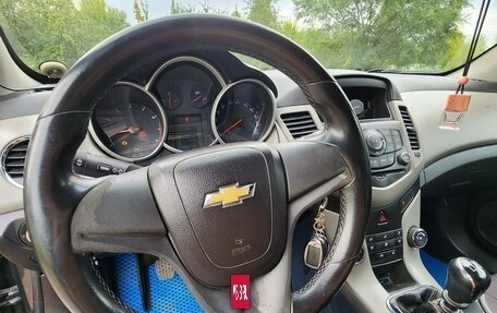 Chevrolet Cruze II, 2011 год, 720 000 рублей, 14 фотография