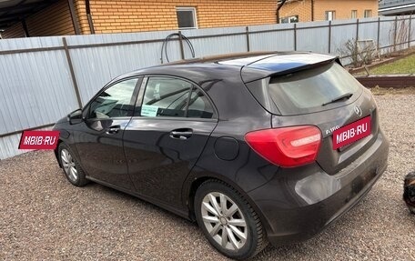 Mercedes-Benz A-Класс, 2014 год, 1 250 000 рублей, 7 фотография