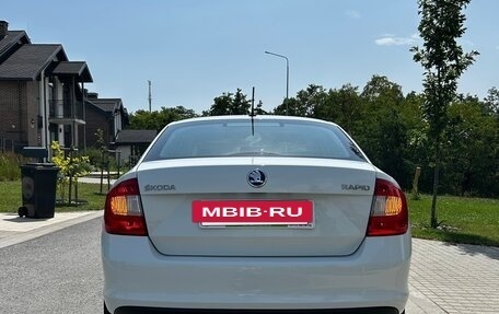 Skoda Rapid I, 2016 год, 1 090 000 рублей, 17 фотография