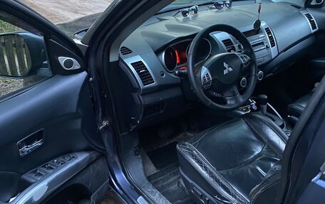 Mitsubishi Outlander III рестайлинг 3, 2008 год, 737 000 рублей, 6 фотография