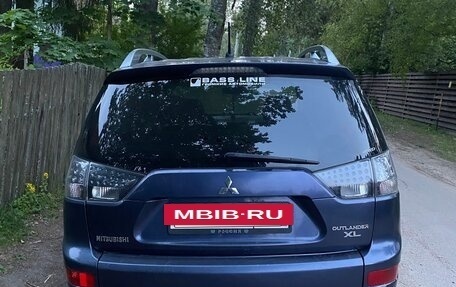 Mitsubishi Outlander III рестайлинг 3, 2008 год, 737 000 рублей, 3 фотография