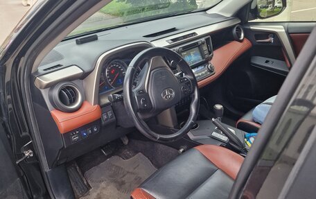Toyota RAV4, 2015 год, 2 700 000 рублей, 7 фотография