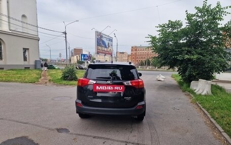 Toyota RAV4, 2015 год, 2 700 000 рублей, 5 фотография