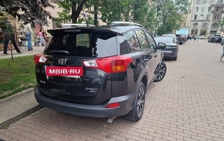 Toyota RAV4, 2015 год, 2 700 000 рублей, 21 фотография