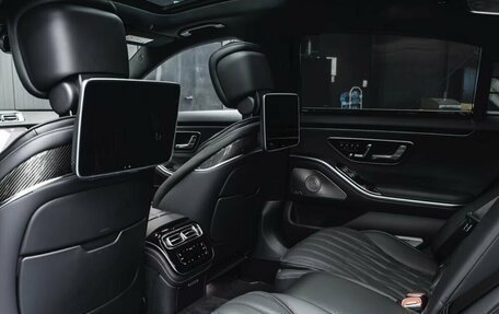 Mercedes-Benz S-Класс AMG, 2024 год, 42 000 000 рублей, 19 фотография