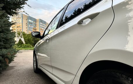 Hyundai Solaris II рестайлинг, 2016 год, 1 045 000 рублей, 12 фотография