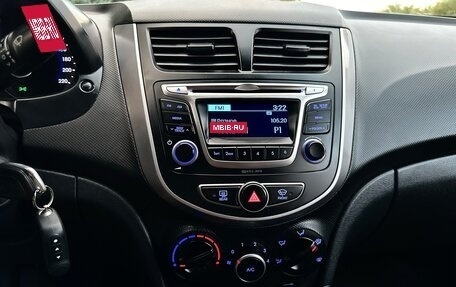 Hyundai Solaris II рестайлинг, 2016 год, 1 045 000 рублей, 25 фотография