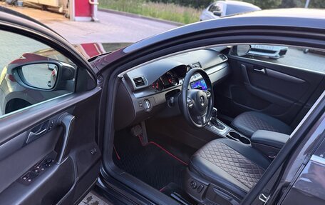 Volkswagen Passat B7, 2011 год, 1 135 000 рублей, 7 фотография