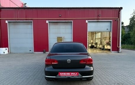 Volkswagen Passat B7, 2011 год, 1 135 000 рублей, 6 фотография