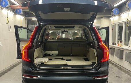 Volvo XC90 II рестайлинг, 2018 год, 4 300 000 рублей, 1 фотография