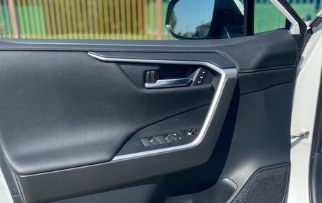 Toyota RAV4, 2020 год, 3 500 000 рублей, 18 фотография