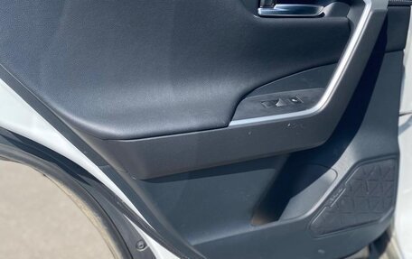 Toyota RAV4, 2020 год, 3 500 000 рублей, 24 фотография