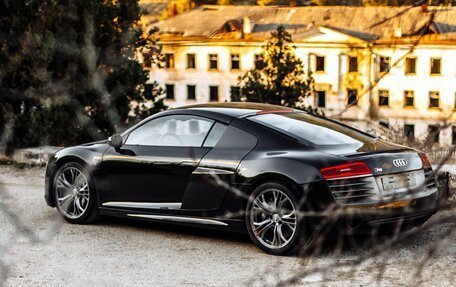 Audi R8, 2014 год, 10 000 000 рублей, 3 фотография