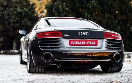 Audi R8, 2014 год, 10 000 000 рублей, 4 фотография