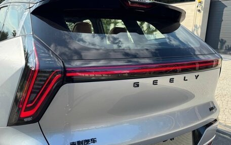 Geely Atlas, 2025 год, 2 500 000 рублей, 6 фотография