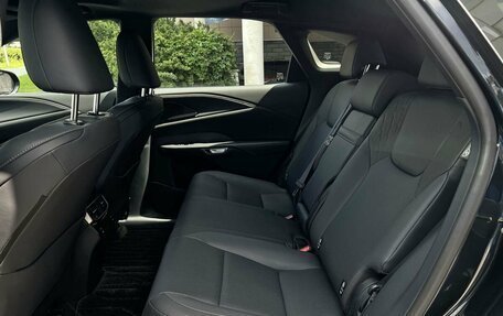 Lexus RX IV рестайлинг, 2025 год, 8 290 000 рублей, 12 фотография