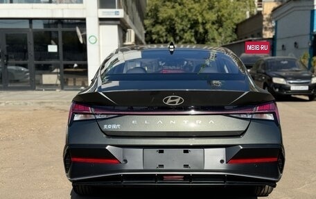 Hyundai Elantra, 2025 год, 1 999 000 рублей, 6 фотография