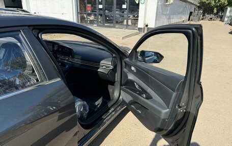 Hyundai Elantra, 2025 год, 1 999 000 рублей, 19 фотография