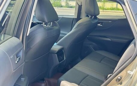 Toyota Harrier, 2021 год, 3 900 000 рублей, 7 фотография