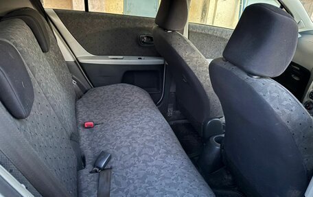 Toyota Vitz, 2010 год, 490 000 рублей, 8 фотография