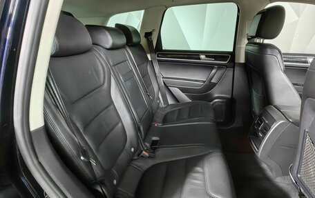 Volkswagen Touareg III, 2015 год, 3 195 000 рублей, 13 фотография