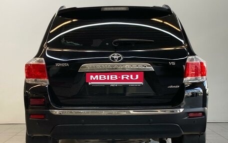 Toyota Highlander III, 2012 год, 1 850 000 рублей, 7 фотография