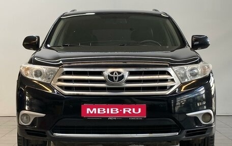 Toyota Highlander III, 2012 год, 1 850 000 рублей, 3 фотография