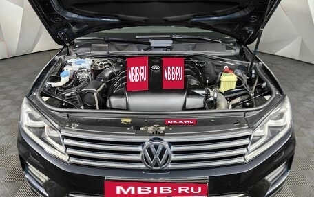 Volkswagen Touareg III, 2015 год, 3 195 000 рублей, 18 фотография