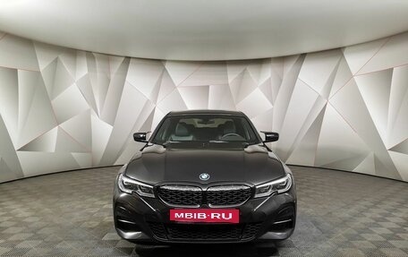 BMW 3 серия, 2021 год, 3 200 000 рублей, 3 фотография