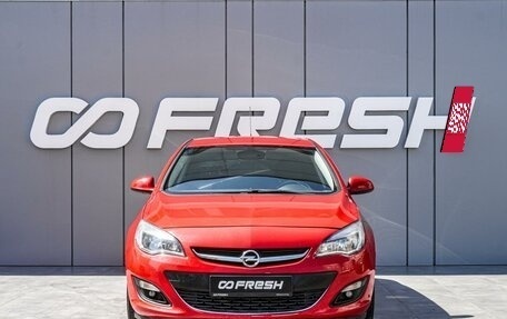 Opel Astra J, 2014 год, 1 000 000 рублей, 3 фотография