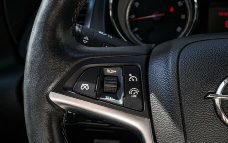 Opel Astra J, 2014 год, 1 000 000 рублей, 13 фотография