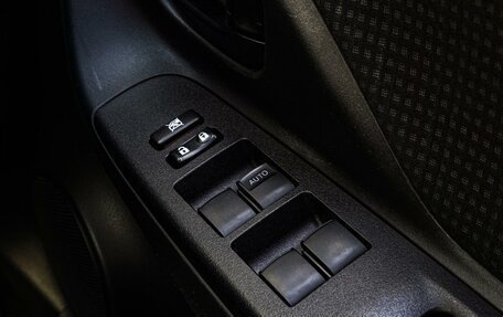 Toyota Vitz, 2019 год, 840 000 рублей, 17 фотография