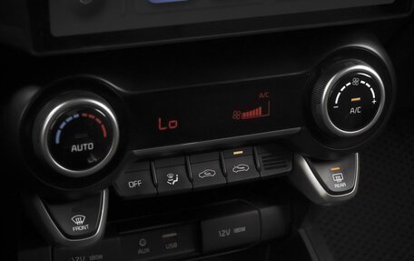 KIA Rio IV, 2018 год, 1 629 000 рублей, 12 фотография