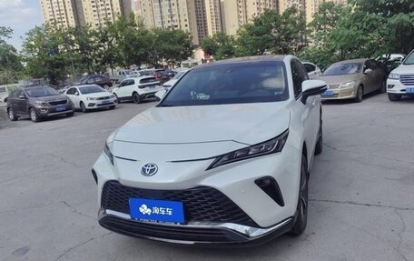 Toyota Venza, 2022 год, 2 124 410 рублей, 2 фотография
