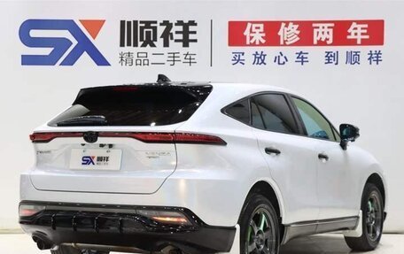 Toyota Venza, 2022 год, 2 300 000 рублей, 6 фотография