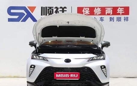 Toyota Venza, 2022 год, 2 300 000 рублей, 7 фотография