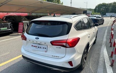 Ford Focus IV, 2021 год, 1 299 200 рублей, 3 фотография