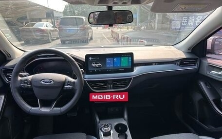 Ford Focus IV, 2021 год, 1 299 200 рублей, 6 фотография