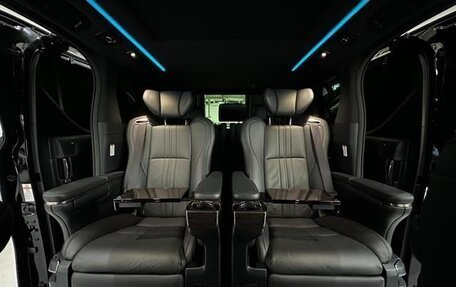 Toyota Alphard III, 2021 год, 5 300 000 рублей, 14 фотография