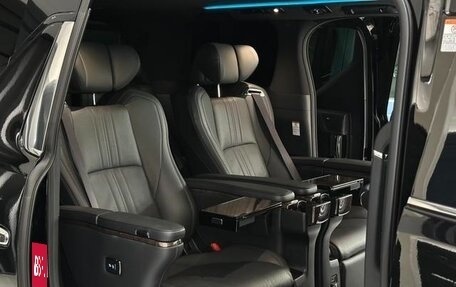 Toyota Alphard III, 2021 год, 5 300 000 рублей, 16 фотография