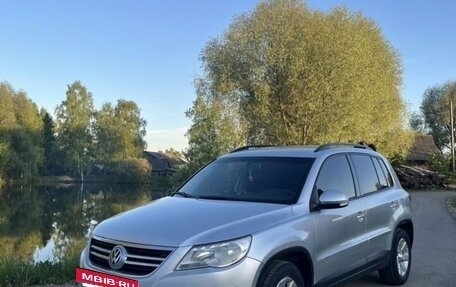 Volkswagen Tiguan I, 2010 год, 650 000 рублей, 4 фотография
