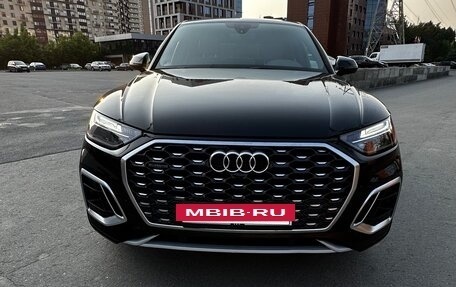 Audi Q5, 2021 год, 3 690 000 рублей, 2 фотография